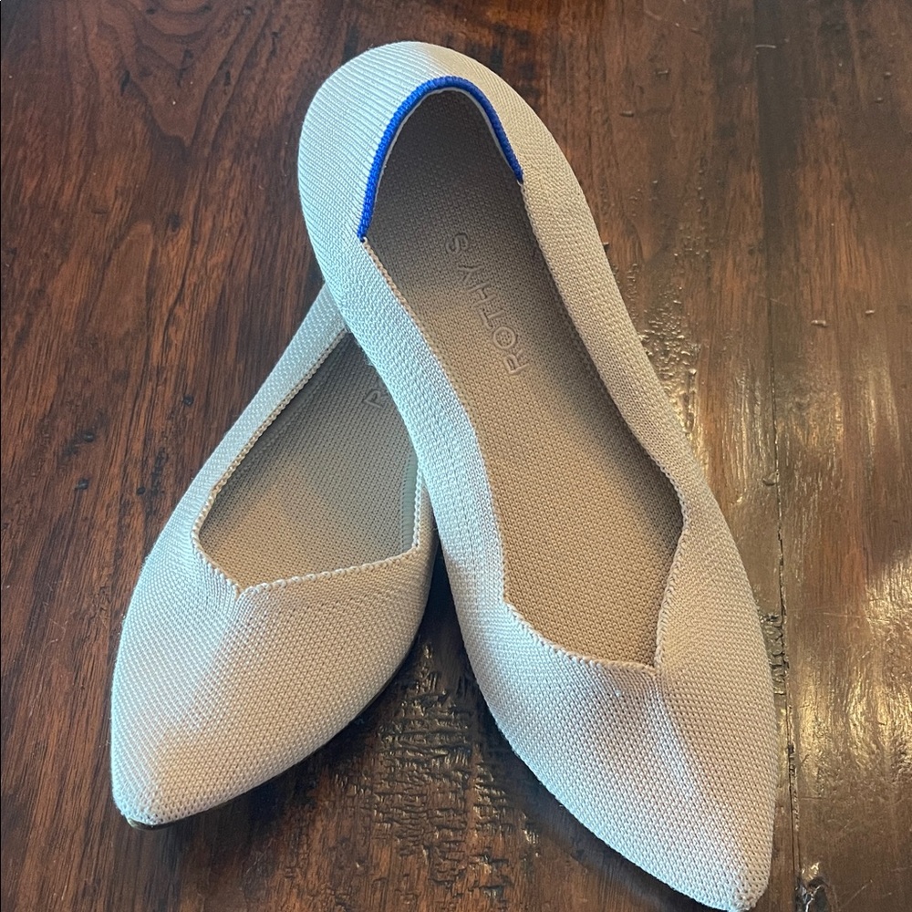 Rothy's Beige Pointed Toe Flats with Blue Trim